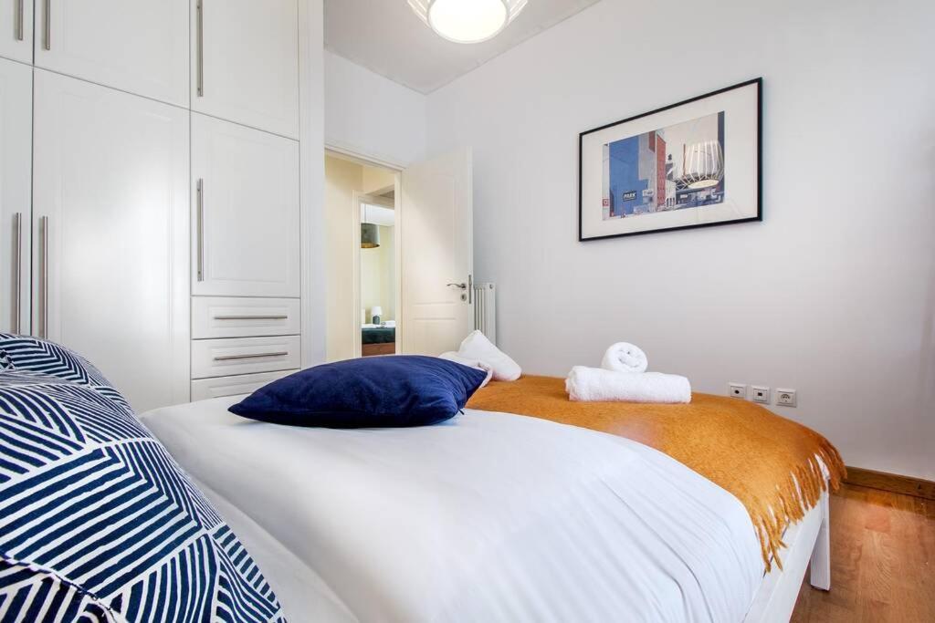 Spacious Apartment In Glyfada Close To The Sea Αθήνα Εξωτερικό φωτογραφία