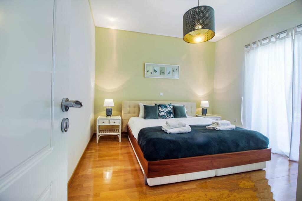 Spacious Apartment In Glyfada Close To The Sea Αθήνα Εξωτερικό φωτογραφία